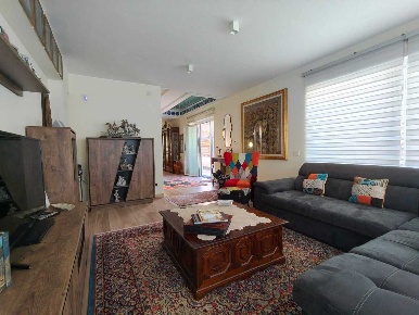 Foto Villa singola in Via Luigi Capuana 16, Riposto Centro di 163 m²