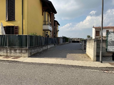 Foto Box a Villanterio Centro di 14 m² con 1 locali in vendita