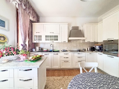 Foto Appartamento a Empoli Pontorme - Cortenuova di 120 m² con 5 locali