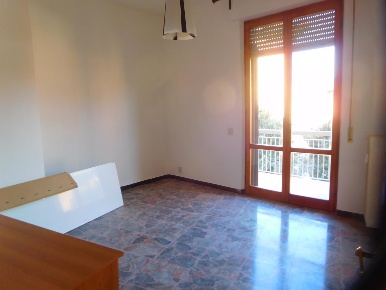 Foto Appartamento a Pisa Landi di 80 m² con 4 locali in affitto