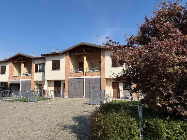 Foto Villa a schiera a Travacò Siccomario di 146 m² con 4 locali in vendita