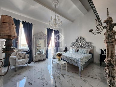 Foto Casa indipendente a Viareggio Lungomare di 330 m² con 12 locali