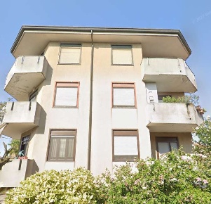 Foto Appartamento in Via Abbiategrasso, Cisliano Centro di 120 m² all'asta