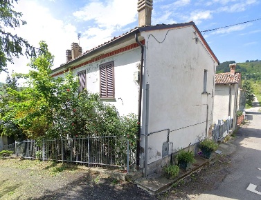 Foto Villa unifamiliare in Frazione Rossone, Zavattarello Rossone di 118 m²