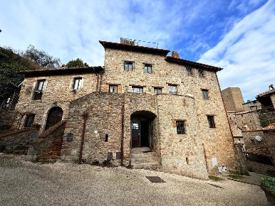 Foto Appartamento in Via PIAVE snc, Bassano in Teverina di 75 m² in vendita