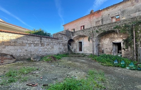 Foto Casa indipendente in Alcide De Gasperi, Pastorano di 115 m² in vendita