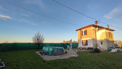 Foto Casa indipendente in Via ss 10 padana inferiore 1, Caorso Centro