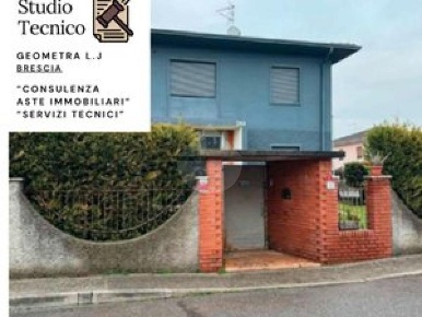 Foto Appartamento in Antonio Bravi, Leno Porzano di 298 m² con 8 locali