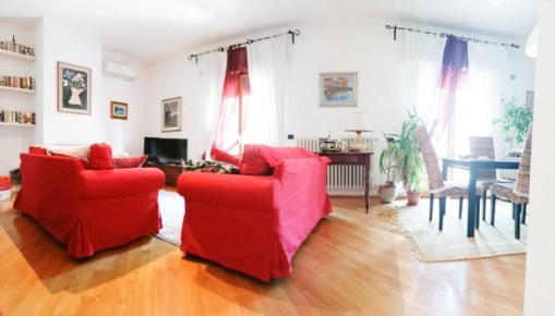 Foto Appartamento a Montespertoli di 288 m² con 4 locali in vendita