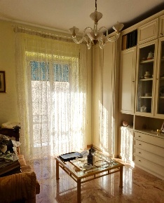 Foto Appartamento a Salerno Carmine di 80 m² con 3 locali in affitto