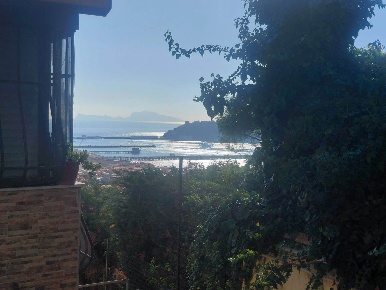 Foto Appartamento in VIa Privata delle Terme 19, Napoli Bagnoli di 85 m²