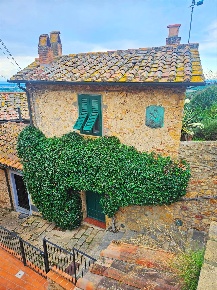 Foto Rustico a Casale Marittimo di 55 m² con 2 locali in vendita