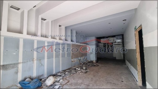 Foto Locale commerciale a Canicattì di 75 m² con 1 locali in affitto
