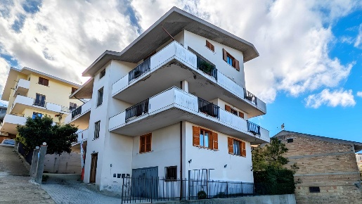 Foto Mansarde in via Paride Albanese, Chieti Chieti Città di 63 m²