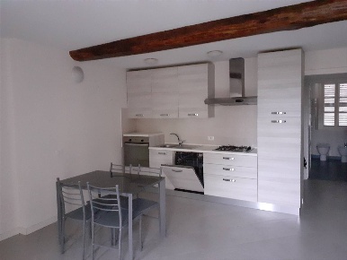 Foto Appartamento a Biella Centro Storico di 60 m² con 2 locali in affitto