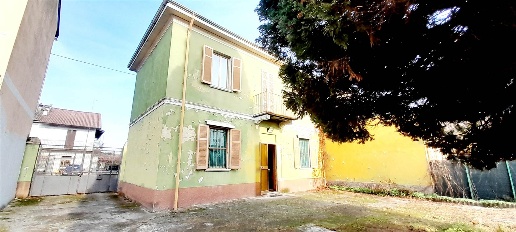 Foto Casa indipendente a Mortara Centro di 126 m² con 3 locali in vendita