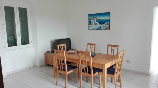 Foto Appartamento a Castelnuovo Magra Colombiera Molicciara di 80 m²