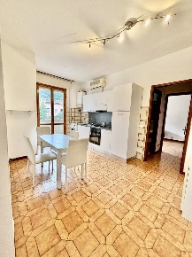 Foto Appartamento a Ameglia Centro di 60 m² con 4 locali in affitto