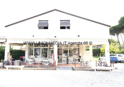 Foto Villa singola a Massa Bondano - Partaccia di 280 m² con 14 locali