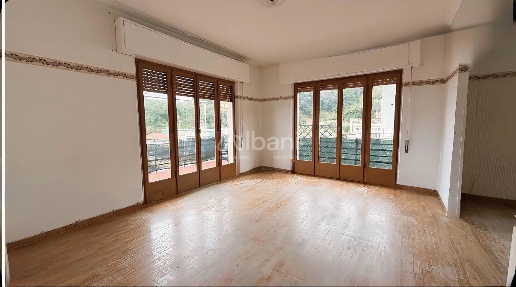 Foto Attico a Lerici Lerici Paese di 132 m² con 6 locali in vendita