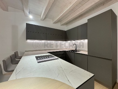 Foto Appartamento a Bassano del Grappa Centro con 2 locali in affitto