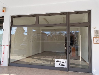 Foto Locale commerciale in Via dei Laghi 143, Vicenza Centro Storico