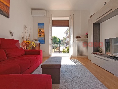 Foto Appartamento in fratelli cairoli, Arona Centro di 88 m² con 3 locali