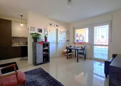 Foto Appartamento in Via Eduardo de Filippo 6, Aprilia Guardapasso di 75 m²