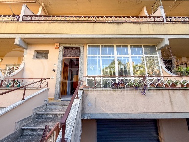 Foto Villa a schiera in Via DEI GRIMALDI 10, Roma Pisana - Bravetta
