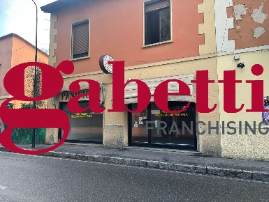 Foto Negozio in Via dante alighieri 37, Cinisello Balsamo di 140 m²