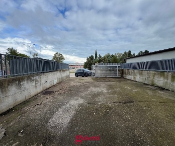 Foto Capannone industriale in Via marisa bellisario 34, San Salvo di 130 m²