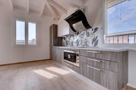 Foto Attico a Vignola Centro di 100 m² con 3 locali in vendita