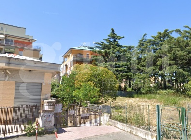 Foto Box in Via Antonio Sogliano 135, Roma Pisana - Bravetta di 5 m²