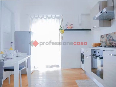 Foto Appartamento in Via Gisira 26, Catania Centro Storico di 62 m²