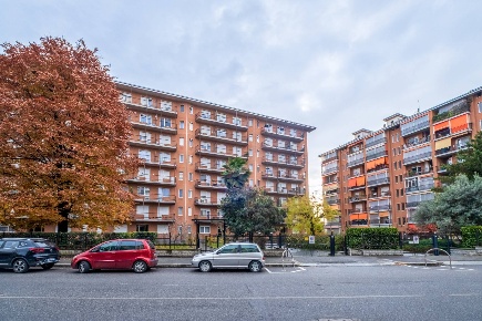 Foto Appartamento in via isernia, Torino Lucento di 76 m² con 2 locali
