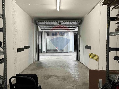 Foto Box in Via Vecellio, Lissone Volturno, Assisi, San Mauro di 32 m²