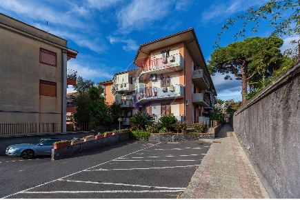 Foto Appartamento in Via Gravina, Tremestieri Etneo Centro di 117 m²