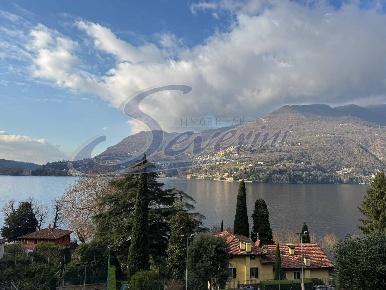 Foto Appartamento in via girola, Blevio di 85 m² con 3 locali in vendita