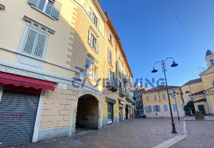 Foto Appartamento in via Camillo Benso Cavour, Corsico di 50 m² in vendita