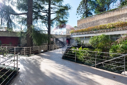 Foto Appartamento in Corso V.Emanuele, Napoli Vomero di 130 m² con 6 locali