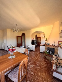 Foto Appartamento in Marzabotto, Servigliano di 160 m² con 8 locali