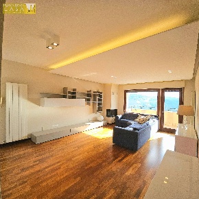 Foto Appartamento in Parco degli Ulivi, Teramo di 105 m² con 4 locali