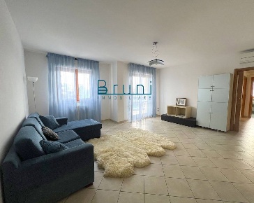 Foto Appartamento in Via Salvo D'Acquisto, Grottammare Centro di 120 m²