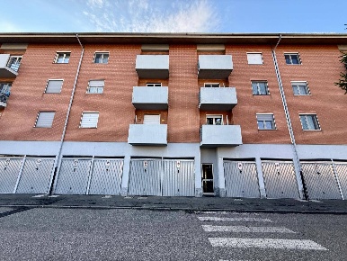 Foto Appartamento a Alessandria Cristo di 105 m² con 4 locali in vendita