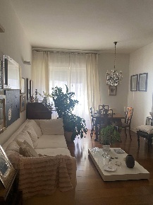 Foto Appartamento in VIA NAZARIO SAURO, Teramo Centro di 150 m² in vendita