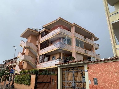 Foto Appartamento in via fratelli cervi, Sestu di 110 m² con 4 locali