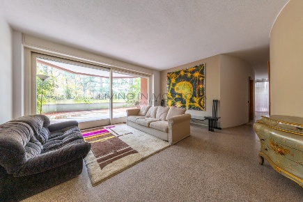 Foto Appartamento in Via Fetonte 12, Milano San Siro di 110 m² con 4 locali