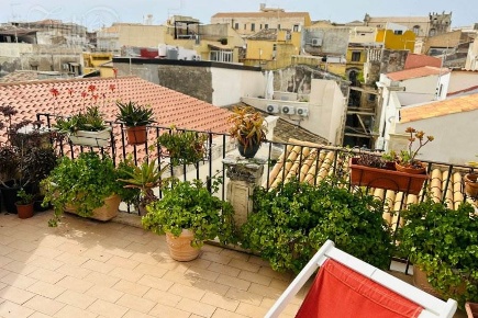 Foto Appartamento a Siracusa Ortigia di 70 m² con 3 locali in vendita