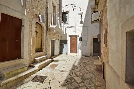 Foto Casa indipendente in Via Specchi 10, Putignano di 23 m² con 1 locali