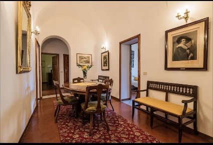 Foto Appartamento a Volterra Centro di 205 m² con 8 locali in vendita